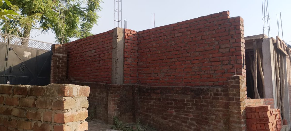 DNews7816's tweet photo. लखनऊ में भू माफियों एवं दबंगों के हौसले बुलंद 
थाना अध्यक्ष माल एवं चौकी इंचार्ज सैदापुर अभय बाजपेई द्वारा के संरक्षण हो रहा अवैध कब्जा ग्राम कोलवा भनोरा में
निर्गुण सुपुत्र छबिलाल द्वारा
@lkopolice 
@LucknowDivision 
@AdminLKO 
@adgzonelucknow 
@Igrangelucknow 
@112UttarPradesh https://t.co/NaJ94YOvmX