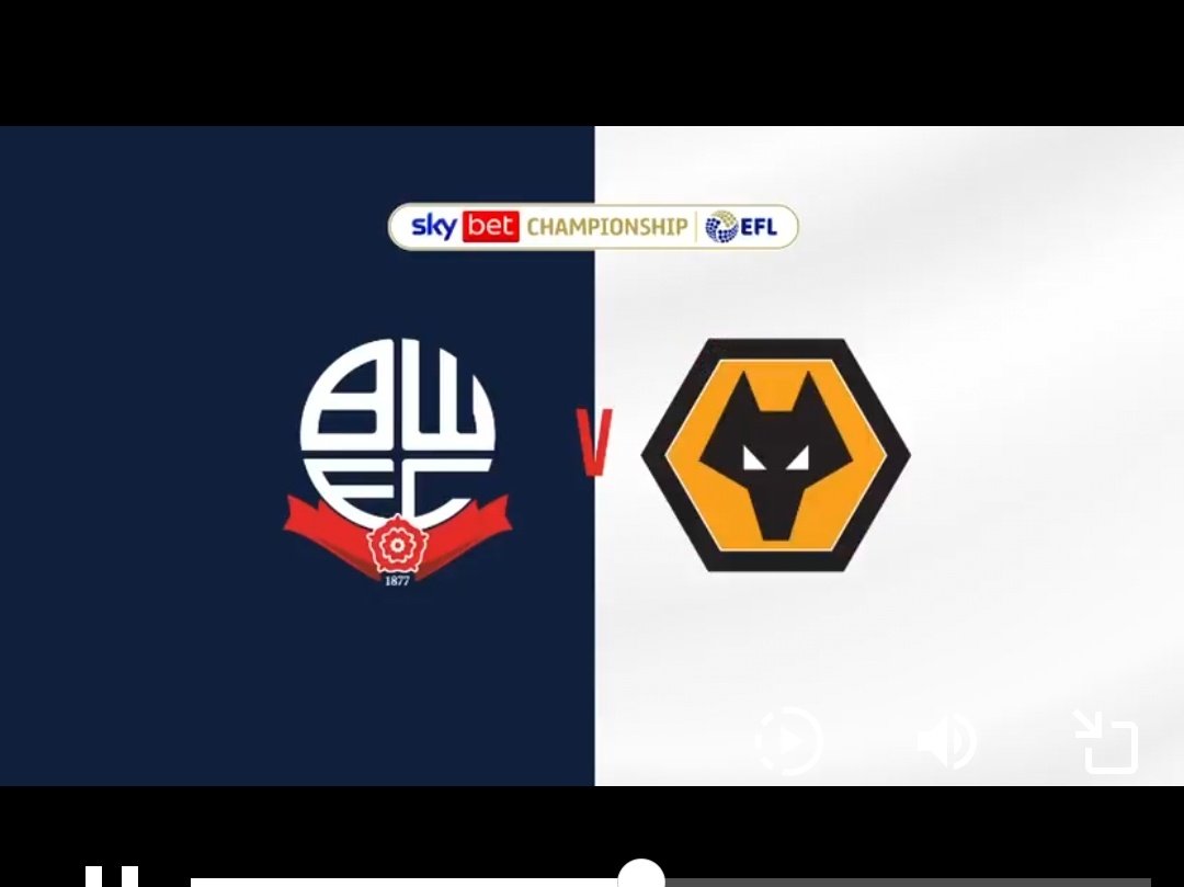 DeeLambert2's tweet photo. @OfficialBWFC I've done this twice, and both times it's been this other set of Wanderers. It's in the stars! https://t.co/axd6bFojmn