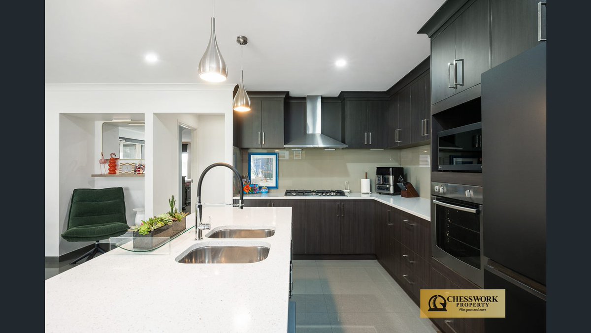 Chesswork_Group's tweet photo. Modern Stylish Sanctuary With Plenty Of Class. Welcome to 8 Soundview Rise, Yangebup! Home Open this Saturday at 2:45 pm. See you there! #ChessworkGroup #ChessworkFinance #PerthProperty #RealEstate #propertyforsale #property #propertyinvestment #PlanYourNextMove #Yangebup https://t.co/x9Ijto2iWE