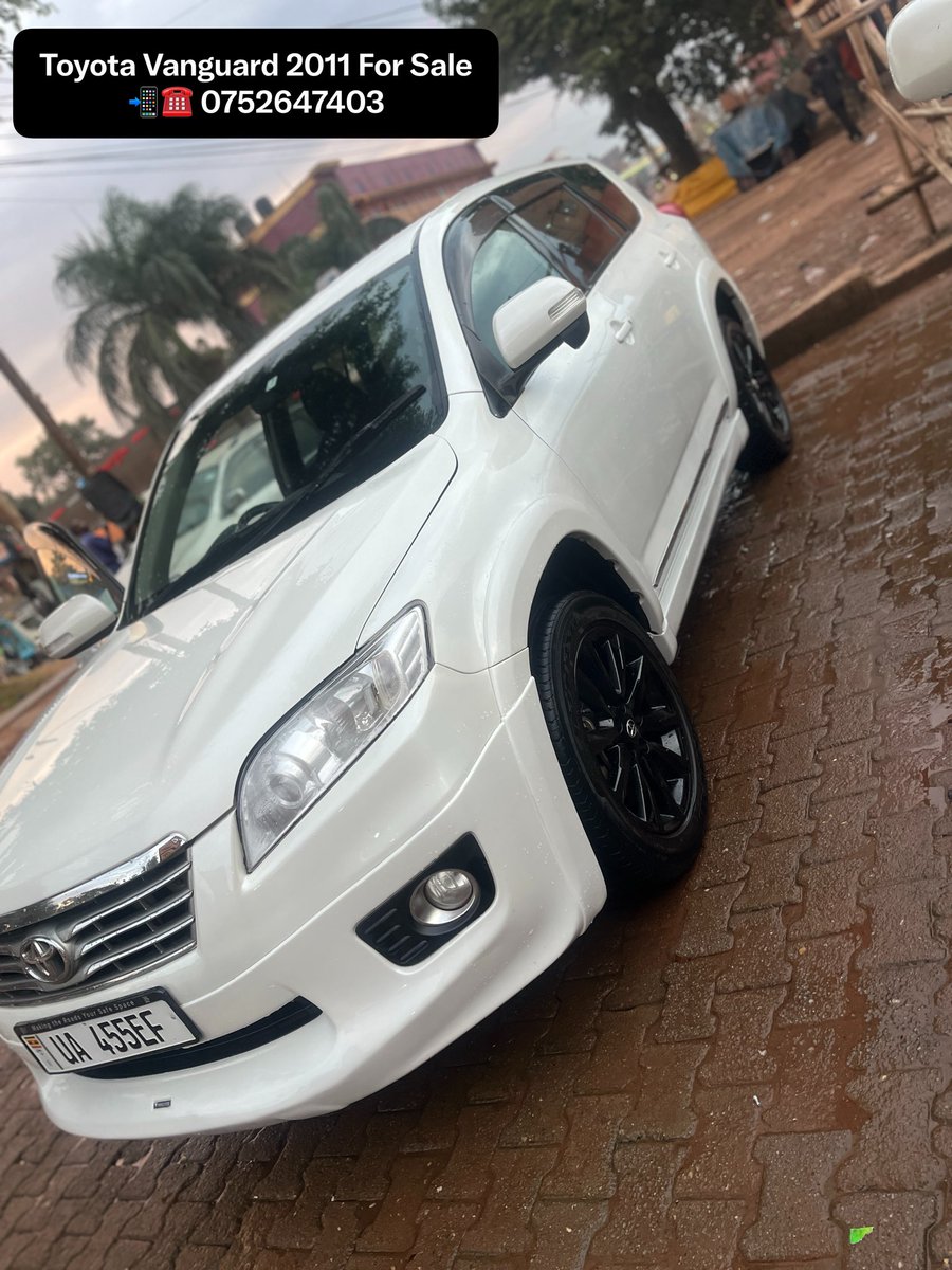 SRMMotorsuganda's tweet photo. Toyota Vanguard 2011 On Sale
Price: 48M Negotiable
📞☎️: 0752647403 https://t.co/AwPopx9piV