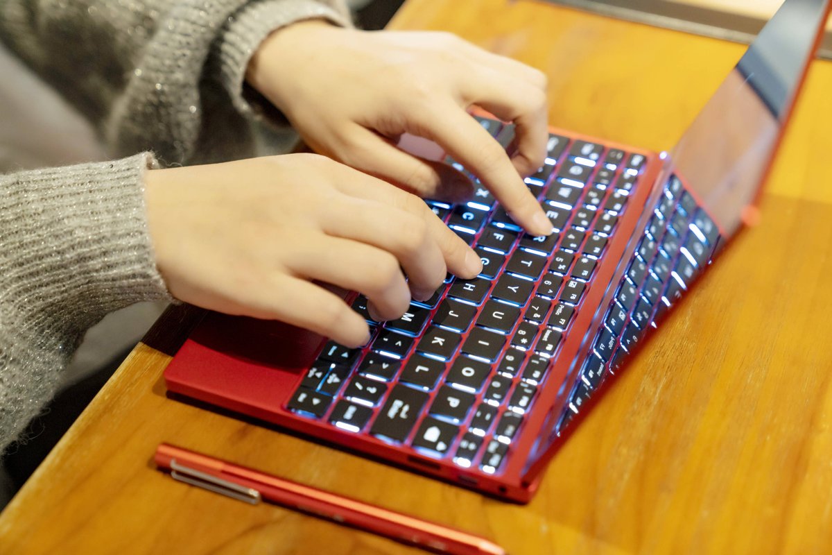 Chuliphon Saensuk tweet media