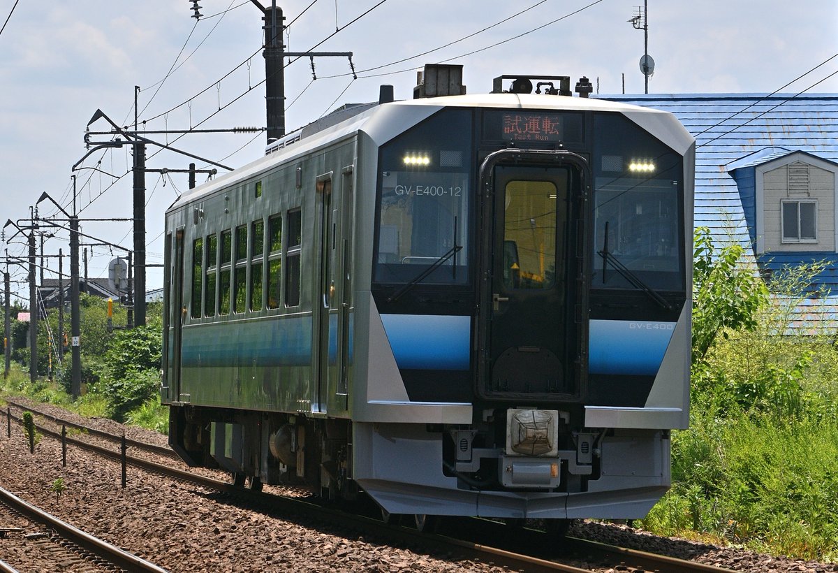 sou_ai's tweet photo. GV-E400-12 奥羽本線 2026.6.25
真夏日近い気温まで上がった本日、GV-E400が単行で本線試運転へ。 https://t.co/XQNkORY27N