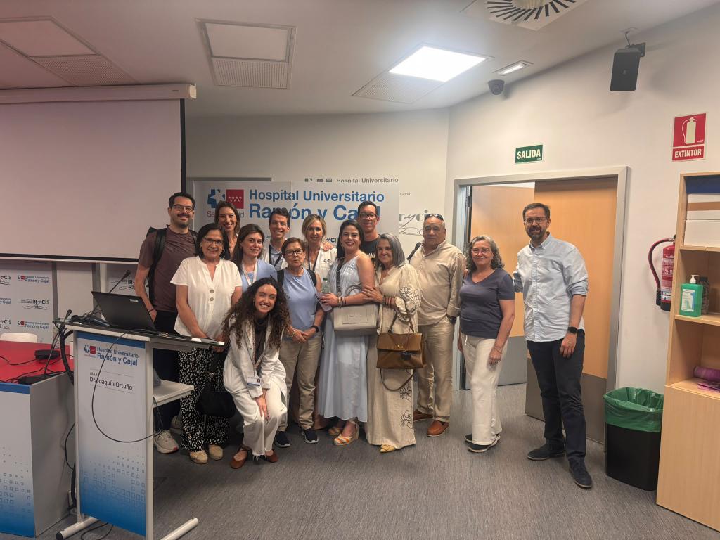 cardioRyC's tweet photo. El pasado 19 de junio tuvo lugar el curso de Insuficiencia Cardiaca para pacientes y familiares. Una oportunidad para compartir y resolver dudas del día a dia con profesionales de #cardioRyC. Enhorabuena a @Susandelprado y a toda la unidad de Insuficiencia Cardiaca Avanzada🩺🫀 https://t.co/9GiPJfwEJb
