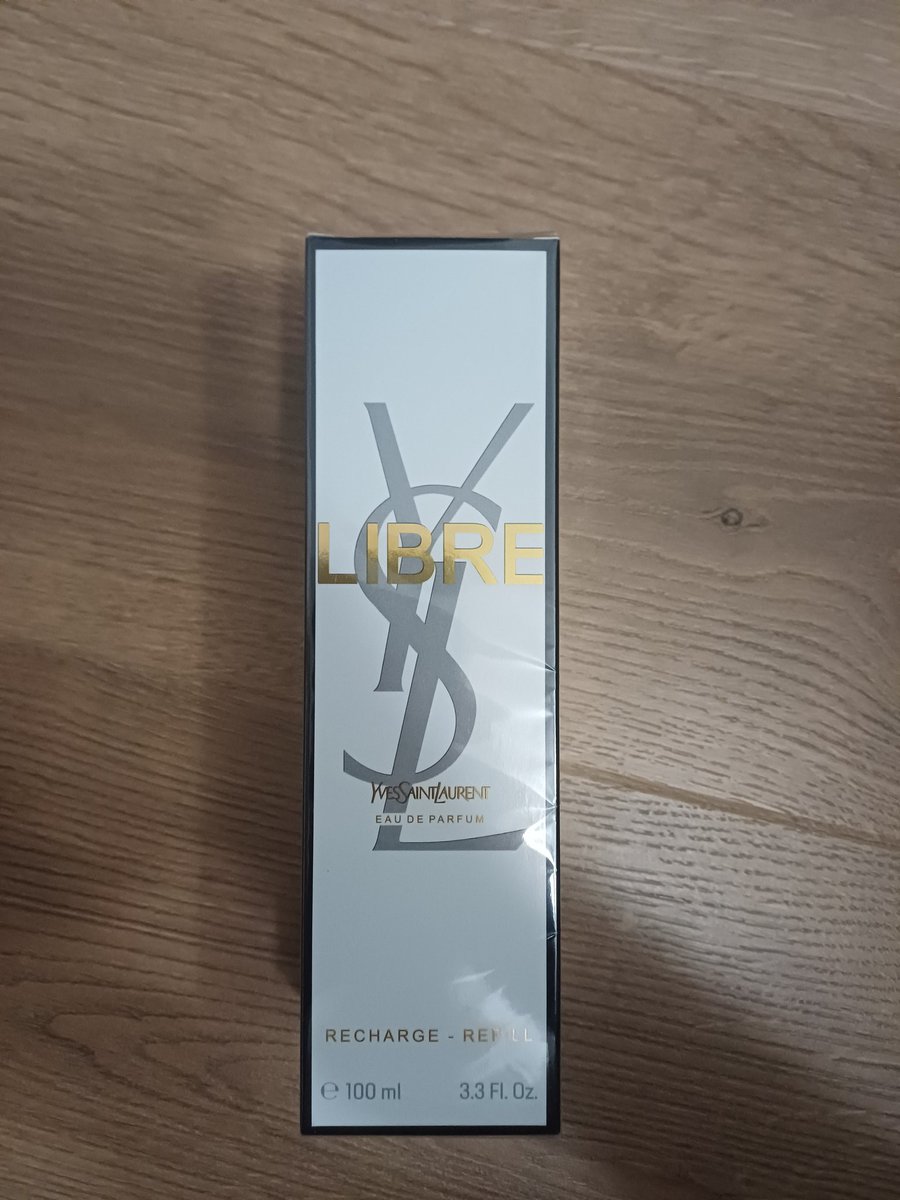 Allice_Rose3's tweet photo. Robię porządki i znalazłam perfumy których nie będę używać, jesli ktoś z was byłby zainteresowany wstawiłabym na vinted 🥺

#vinted #perfumy #myway #libre https://t.co/R3LCvsUObm