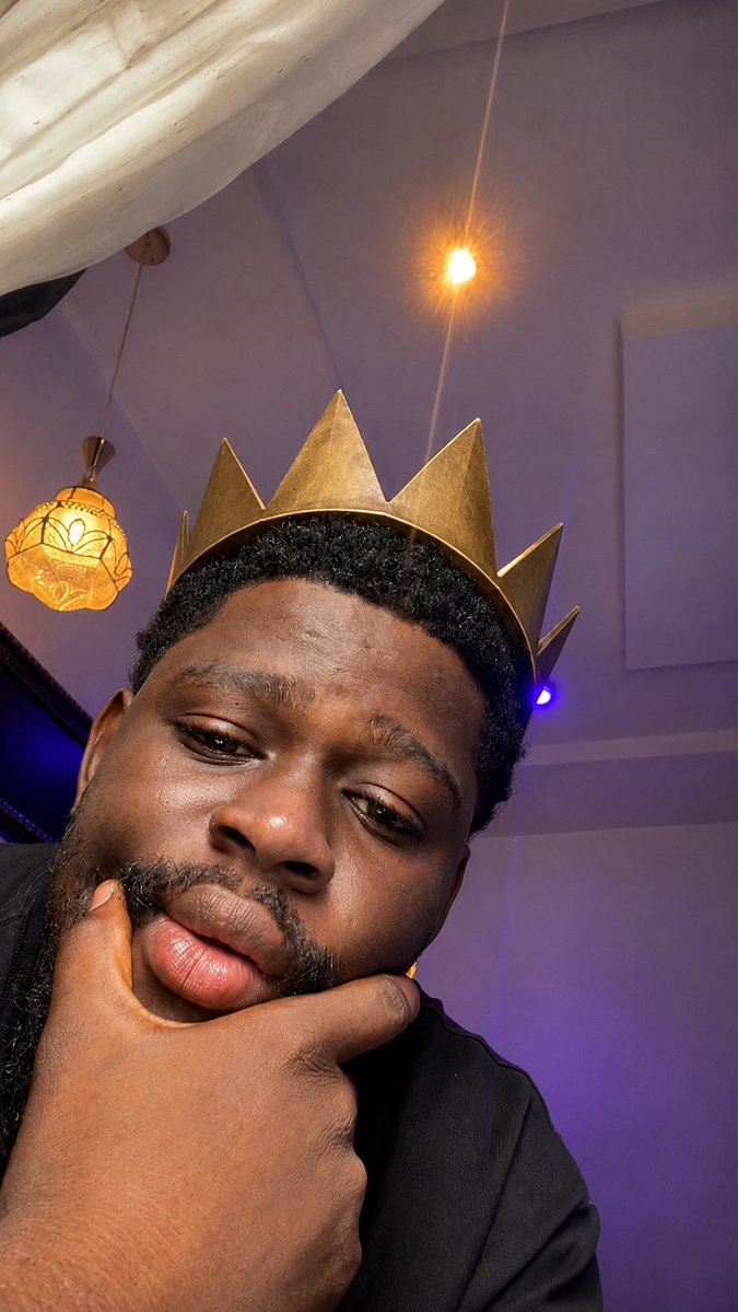 Moweyyyy184273's tweet photo. ROAD TO THE CROWN 👑 https://t.co/7LYq4Gr4ic