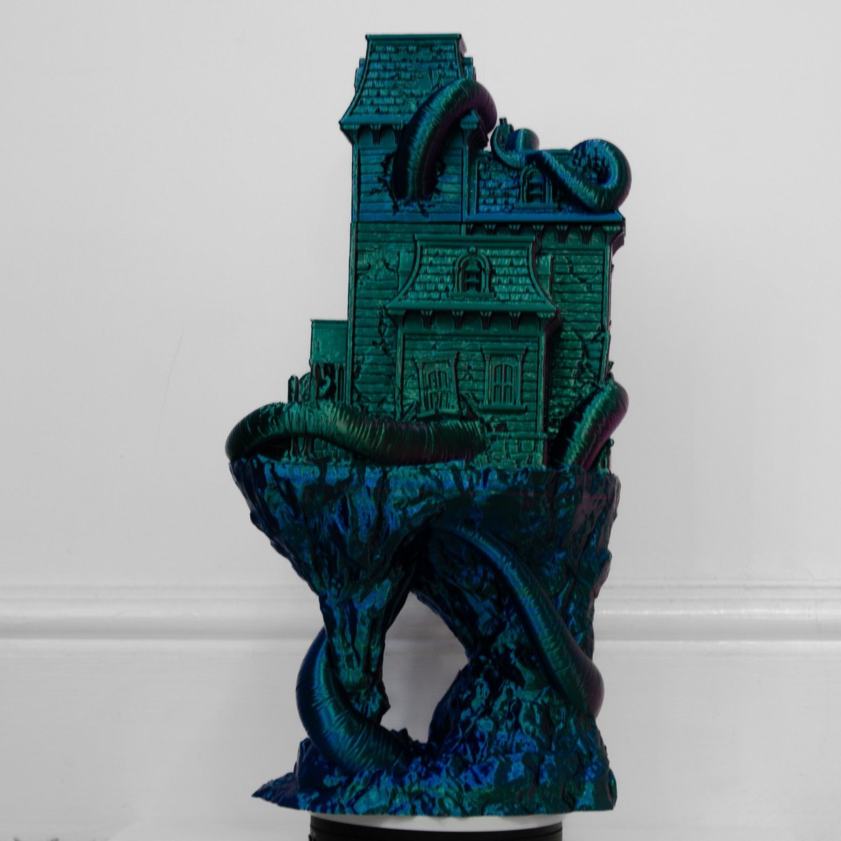 helios3dprints's tweet photo. I do love tricolour filament, especially for multi-faced dice towers like this.

#3dprintingideas #3dprints #3dprint #shareyour3dprints #dice #dicetower #dnd #pathfinder #tabletop #rpg https://t.co/rCWeoE92Xo