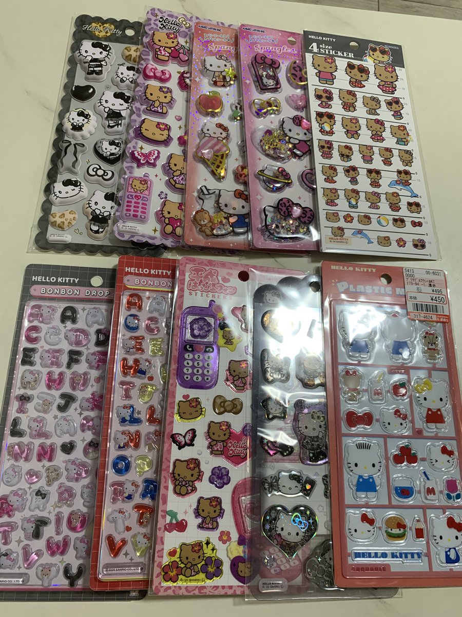 nh7rr's tweet photo. シール買取

譲）画像

求）定価➕送料
纏めての方少し割引

郵送です
 #ボンドロ #タイルシール #キティ https://t.co/Qn2wSZIrox