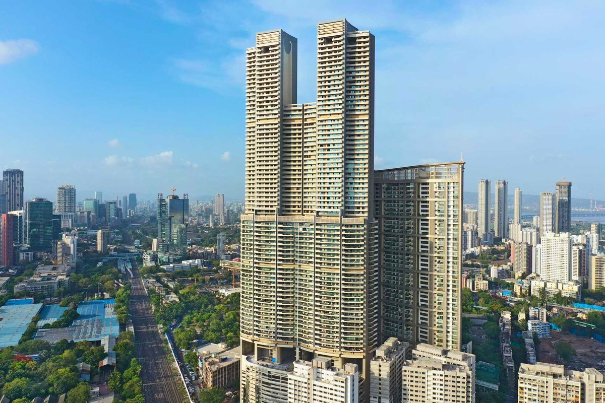 india_plus_'s tweet photo. India’s tallest completed building is the Lokhandwala Minerva in Mumbai

301 metres tall with 78 floors. https://t.co/JbwUE76Dh7