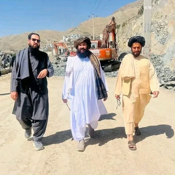 AFGWave's tweet photo. This is the Mayor of Kabul, who today inspected the ongoing projects.🌹

It is worth noting that some Western media outlets had published false reports claiming that he had been arrested by intelligence authorities.

What memory do lies have? https://t.co/5CJjXVDNm3