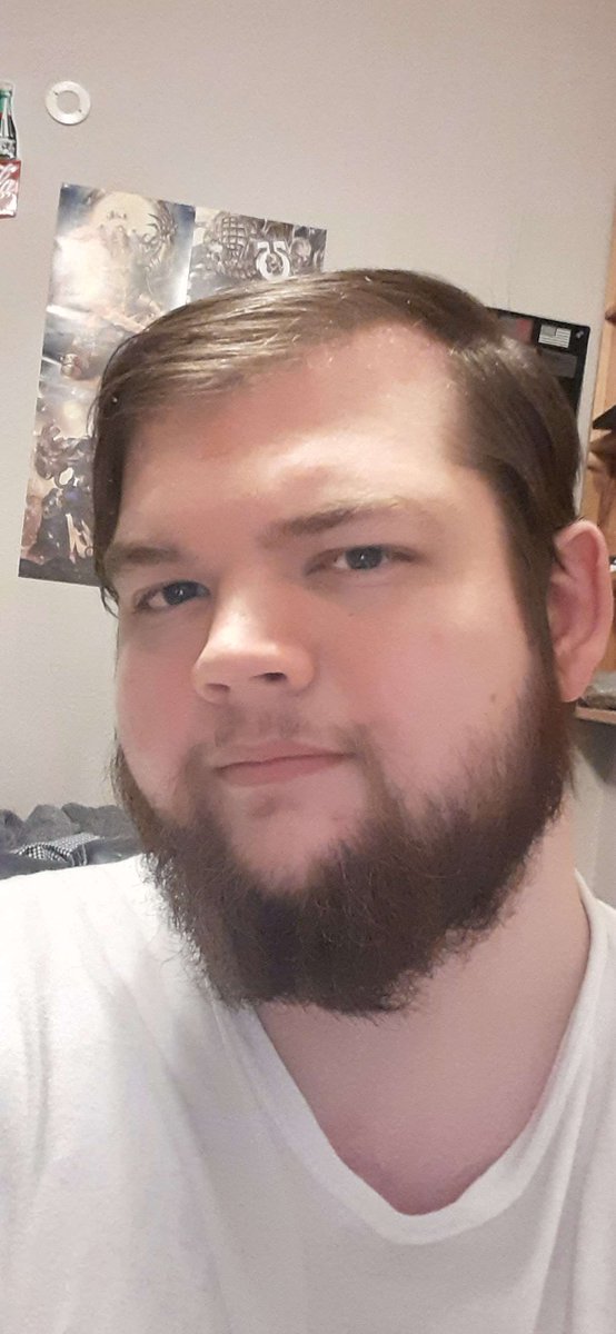 EthanFromTheNW's tweet photo. Growing my beard out a little, needs a trim. https://t.co/dhpz8x2ChK