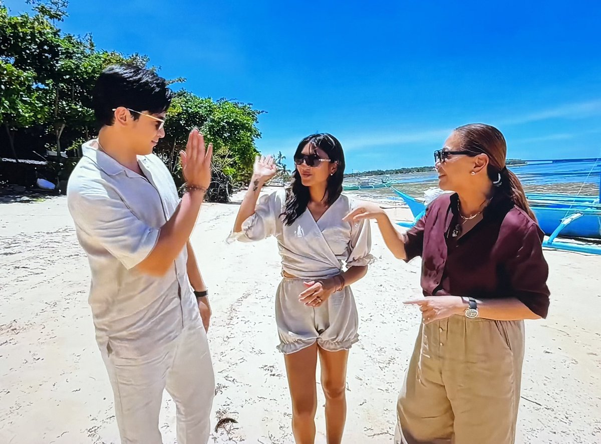 AldenTrendsOFC's tweet photo. RIGHT time.
RIGHT project.
RIGHT partner.

ALDEN RICHARDS.
Nadine Lustre.
Love, Siargao ❤️🌊

Thank you for this very refreshing and enlightening interview, Ms. Karen! 🙏🏻

@aldenrichards02 @Viu_PH 
#KarenDavilaXALDENNadine
#LoveSiargao
#ALDENRichards
ALDENxJAO SeeYouTmrw https://t.co/YiZJK8NKba