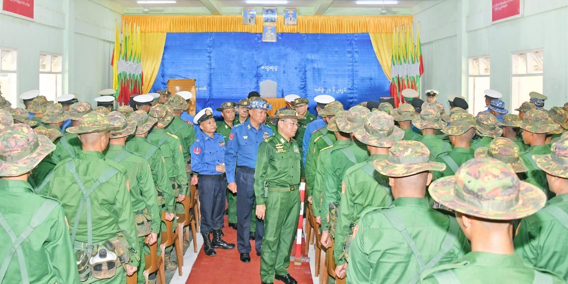 the_daily_east's tweet photo. Myanmar’s military says it will “crush” resistance forces operating near the Russian-backed Dawei Special Economic Zone in Tanintharyi Region. The announcement comes amid escalating clashes around the strategic infrastructure project.

#Myanmar #Dawei #Russia #TheDailyEast https://t.co/a9Rb6D5WO6