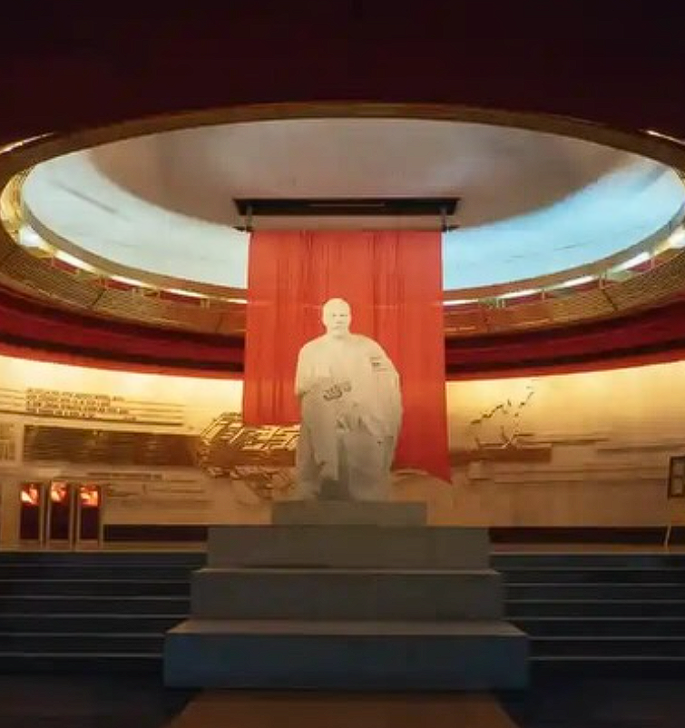 RTSG_Main's tweet photo. The Soviet Union truly mastered the art of architectural aesthetics. https://t.co/4AoGfjzsUt
