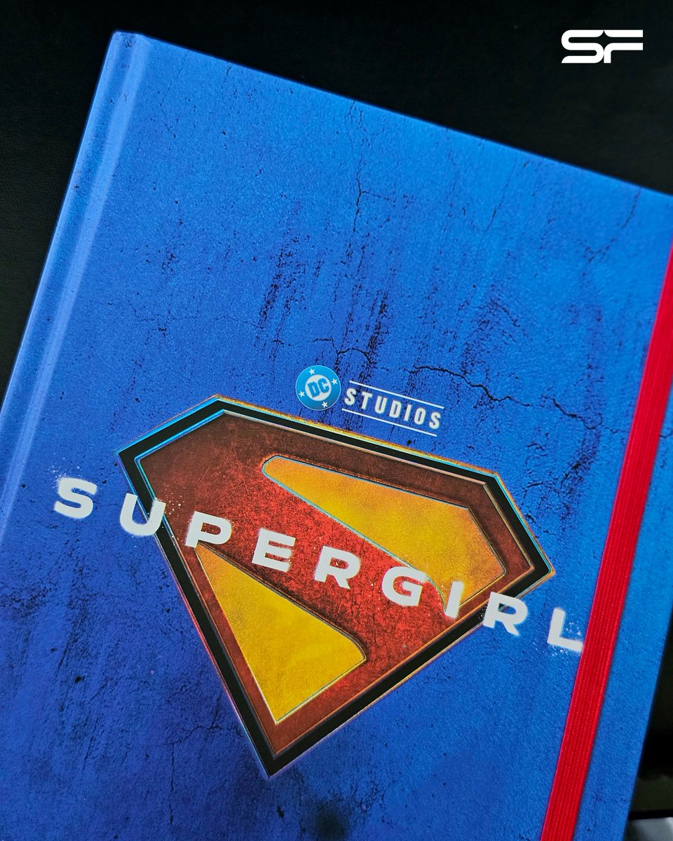 WeLoveSF's tweet photo. 💥พรีวิว NOTEBOOK LIMITED EDITION สาวน้อยจอมพลัง
ของจริงสวยมาก แฟนตัวจริงห้ามพลาด!
ดู #Supergirl แบบสมจริงสุดพลัง ต้องที่ #MX4D

🌟พิเศษ! ซื้อตั๋วหนัง 2 ที่นั่ง
รับ NOTEBOOK LIMITED EDITION 1 เล่ม
ขนาด A5 (มูลค่า 250 บาท) ลิขสิทธิ์แท้จากภาพยนตร์

🔥จำกัด 140 สิทธิ์

🗓วันนี้ - 28 มิ.ย. 69 (หรือจนกว่าของจะหมด)
เฉพาะที่ SFW เซ็นทรัลเวิลด์ และ SFX เซ็นทรัล พัทยา
รายละเอียด 👉 https://t.co/t67KTB87le

🎬#ซูเปอร์เกิร์ล
ฉายแล้ววันนี้ ที่ #SFcinema 🍿❤

📱เช็กรอบ ซื้อตั๋ว : https://t.co/ecIIYJpy7S
หรือที่แอป SF Cinema : https://t.co/HyAwPEihJX

📌ขอสงวนสิทธิ์บัตรชมภาพยนตร์กลุ่ม COMPLIMENTARY ฟรี ทุกประเภท
ไม่ร่วมรายการทุกกรณี

📌ขอสงวนสิทธิ์การแลกรับของพรีเมียม โดยใช้หลักการ FIRST COME, FIRST SERVE
สำหรับลูกค้าที่นำบัตรชมภาพยนตร์ตามเงื่อนไข มาแสดงเพื่อรับสิทธิ์ก่อนเท่านั้น

เงื่อนไขเป็นไปตามที่บริษัทฯ กำหนด

#ดูSupergirlที่SF