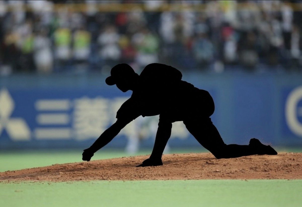 FKf6N2OTKMrKv8f's tweet photo. この画像だけでプロ野球選手わかったら変態確定 https://t.co/q1eBMfS6kV