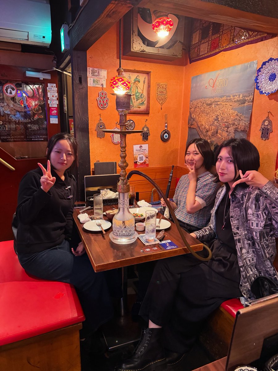 middlemix2010's tweet photo. ミドルミックス18時〜2時OPEN！
当店は異国情緒溢れるシーシャ専門店です！
料理やビールも普段目にすることが少ない中東のものをメインに取り揃えています。
いつもとは一味違った雰囲気を楽しみたいなら断然オススメ！
お友達や仕事仲間みんなで盛り上がっちゃいましょう！
#企業公式相互フォロー https://t.co/GXuBoEG9iJ
