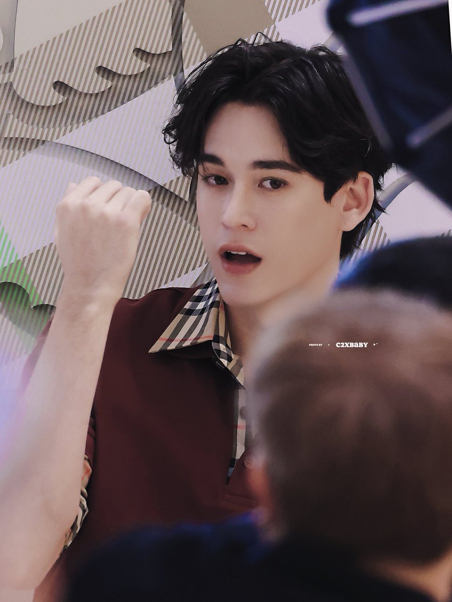 cxx970704's tweet photo. 260625

GAWIN AT BURBERRY BEAUTY
#BurberryBeautyXGawin
#GawinCaskey https://t.co/ae2jqLHGsO