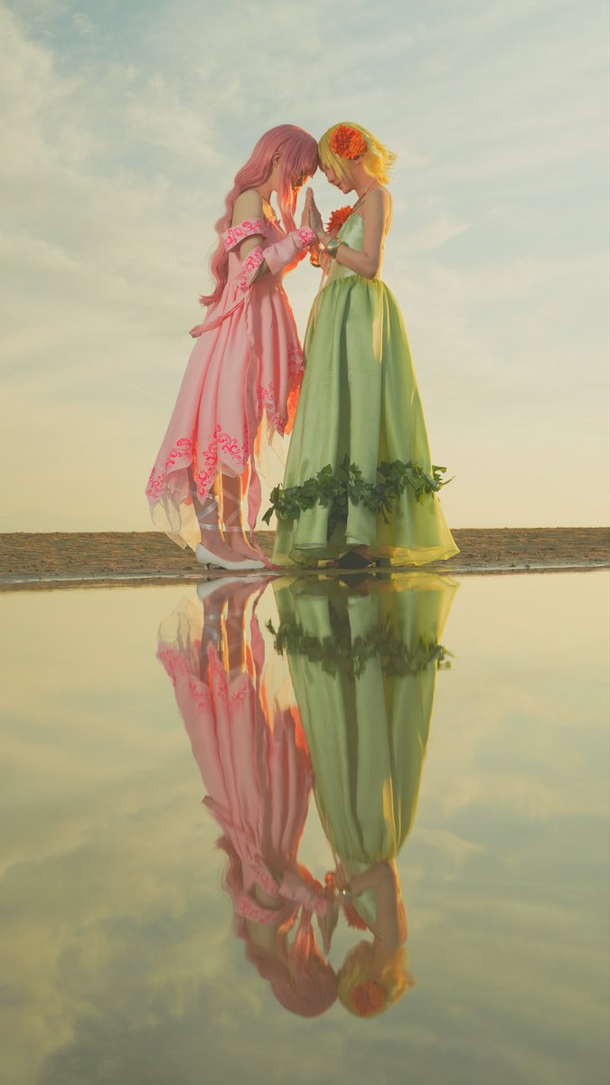 okaka_mi's tweet photo. cosplay 

Lacus Clyne
      ×
Cagalli Yula Athha https://t.co/QuSXCGrvzX