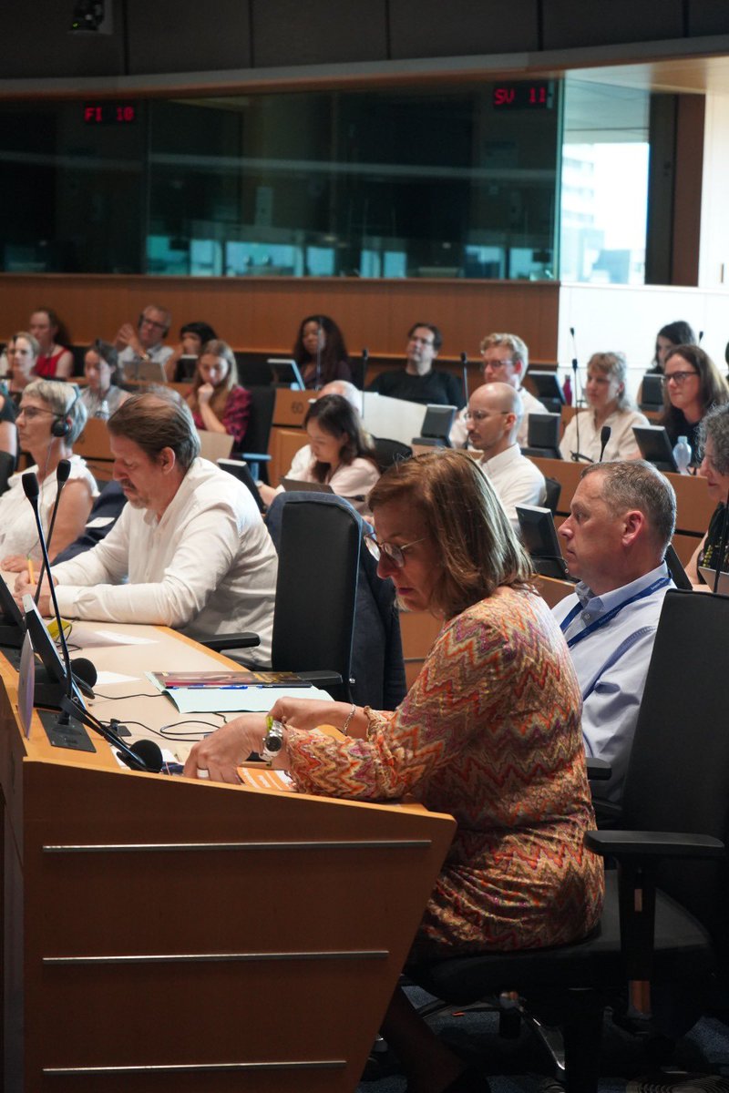 CowenBarry's tweet photo. 🌱🇪🇺 Delighted to co-host a cross-party European Parliament event on farm diversification in the European Parliament last night.

As Renew Europe’s lead negotiator on the next CAP, I made the case that post-2028 CAP must better support farmers who want to diversify . https://t.co/BpL43zgyJK