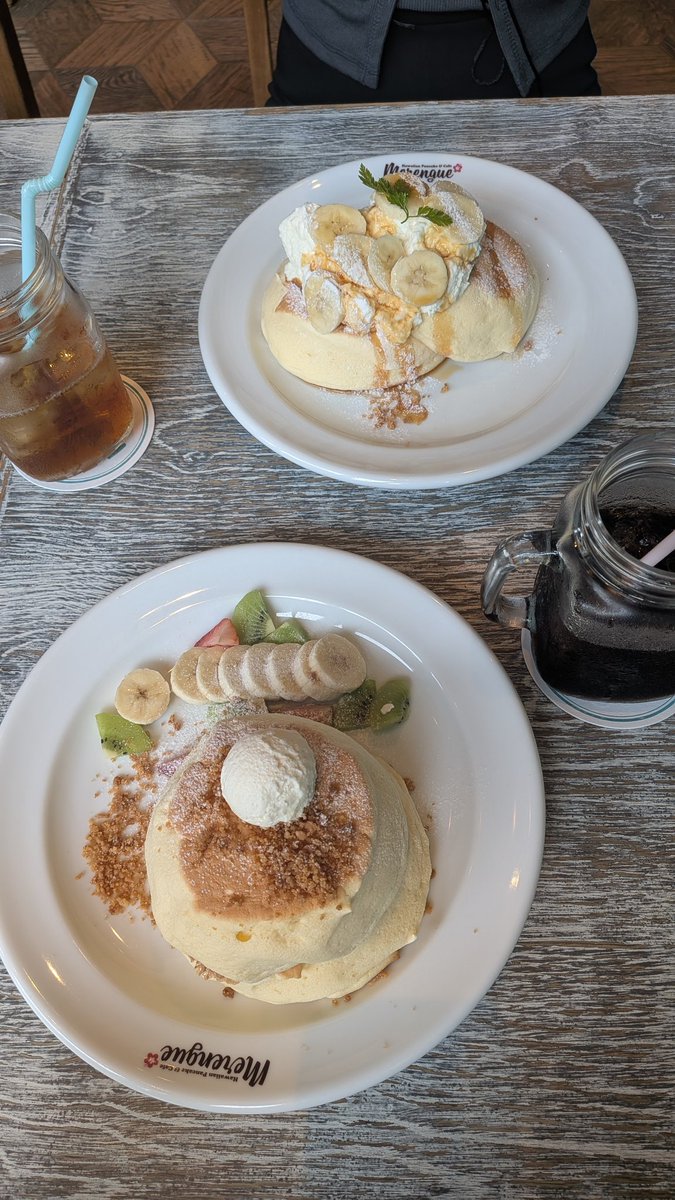 tagbonz's tweet photo. 今日は午前中から娘っちとみなとみらいデート☂️
パンケーキふわふわで美味しかった〜🎶 https://t.co/g5g9t8LQBS