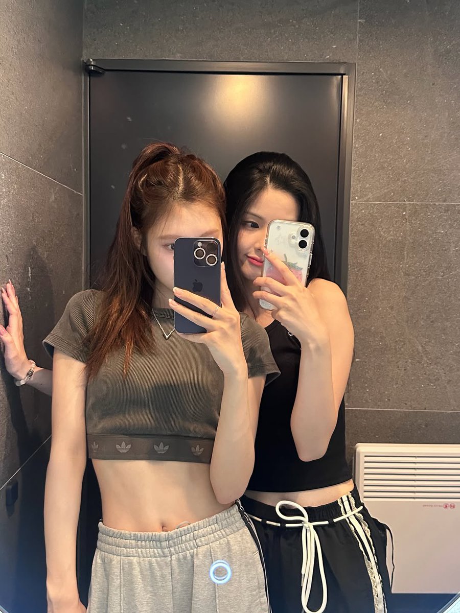FukoFrance's tweet photo. 🍁┊TWITTER

#FUKO

« 🪞📸💕 »

—
📌|  https://t.co/EROiKcedZA
—
#ILAND2 #아이랜드2 #후코 #하야시후코 #林楓子 #FUKO #IMFUKO🍁 #haveyouseenthis https://t.co/OEXYe6Nwx3