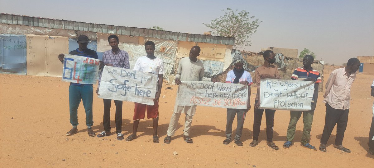 Mayor_refugees's tweet photo. Refugees at the Agadez Humanitarian Center have been protesting for‼️ 641 days demanding protection of their human rights and a dignified and
@AfricansRising @AlinaCobirlau @BarhamSalih @FAttidzah @cochetel https://t.co/RVmyBrHQgo