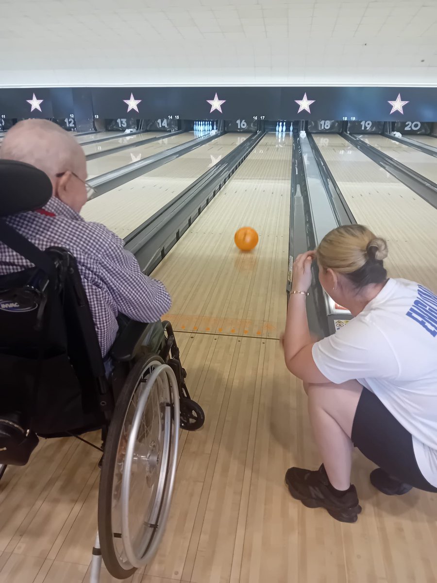 Bristolcarehome's tweet photo. A Striking Day Out for Glebe House 🎳✨

Today, Bill, Christine and Ron enjoyed a fantastic outing to Hollywood Bowl, where there was plenty of fun, laughter and friendly competition!🎳🏆😊

#GlebeHouse #HollywoodBowl #DayOut #BowlingFun #MakingMemories https://t.co/uC8sjNs5mL