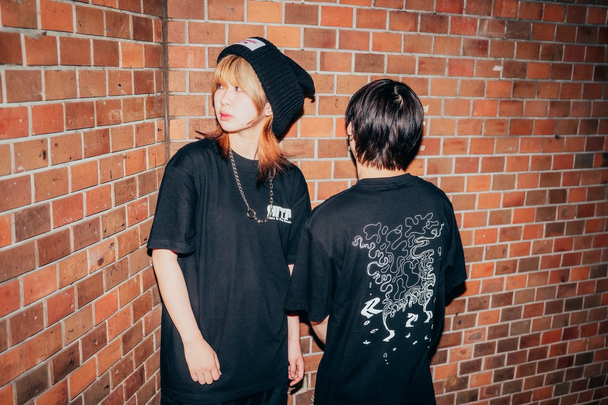 rockinthepkt's tweet photo. サイズ感
XL @garyo2048 
L @202f55_1mn https://t.co/rErzfm0PGD