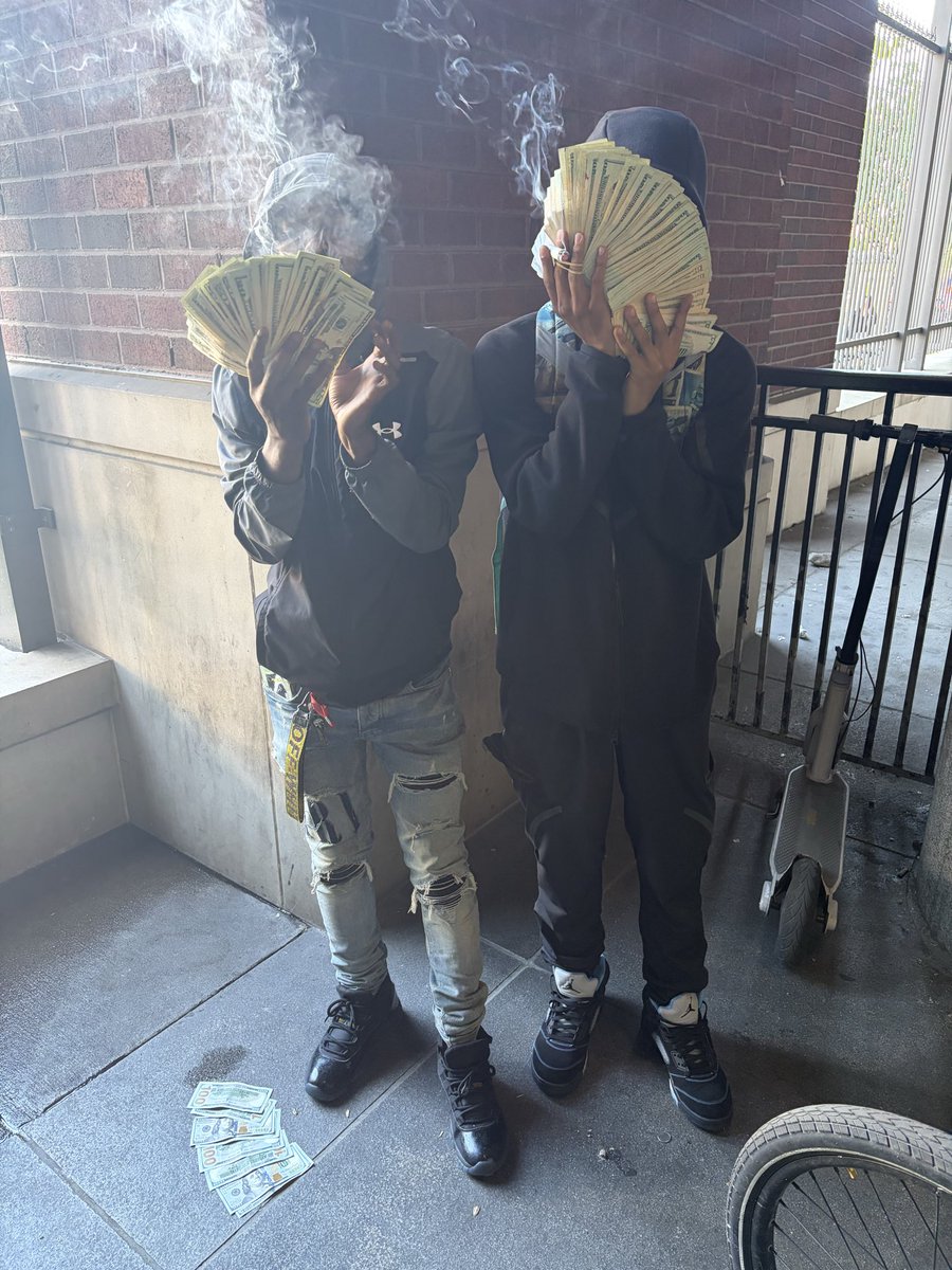 vroy30's tweet photo. 🔋🔋🔋my brother from another mother 💯 https://t.co/5P2zizcBSy