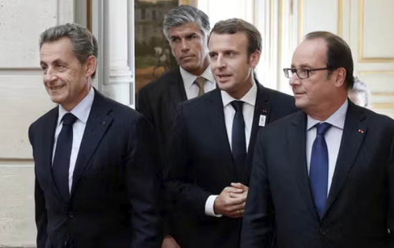 dreslincourt's tweet photo. En cumul, depuis sa création en 2004 jusqu’en 2026, la journée de solidarité (CSA + CASA) a rapporté plus de 43 milliards d’euros...
Elle avait pour but d'aider les personnes âgées...

Si macron-Hollande-sarko avaient travaillé  pour le bien commun, ils auraient mis en place un  plan clim :
Chiffrage :
total hôpitaux + EHPAD (climatisation) : Environ 2,3 à 6,5 milliards € (fourchette basse-haute).
Si on inclut les écoles/collèges publics, le total pour tous ces bâtiments sensibles monte entre 3,5 et 10 milliards €.

leur priorité ? la fin de vie.
Immonde !