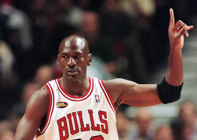 TheJordanTruth's tweet photo. Hands up if you LED a dynasty https://t.co/dMGGw1nqYb