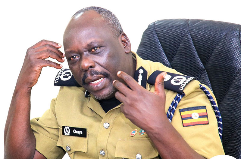 978KazoFM's tweet photo. The Deputy Inspector General of Police, James Ocaya
is at the Uganda Police Forensic Laboratory to witness the release of DNA test results to determine the biological children of the late musician Job Paul Kafeero.

#KazofmUpdates https://t.co/9vFzCJP5RS