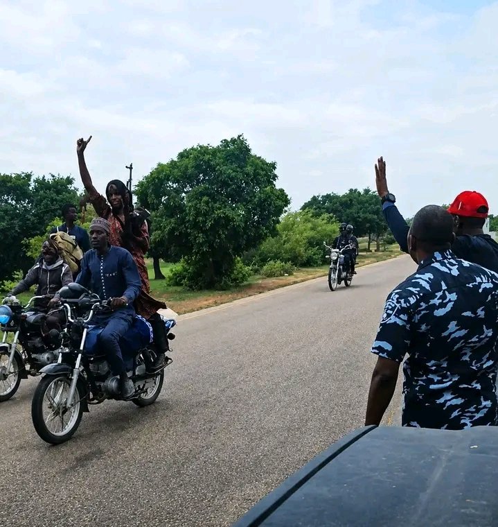 planner__1's tweet photo. @PoliceNG Ask Hausa people wetin Aminu dey talk.  We're not pool https://t.co/xspsGGsE2Q