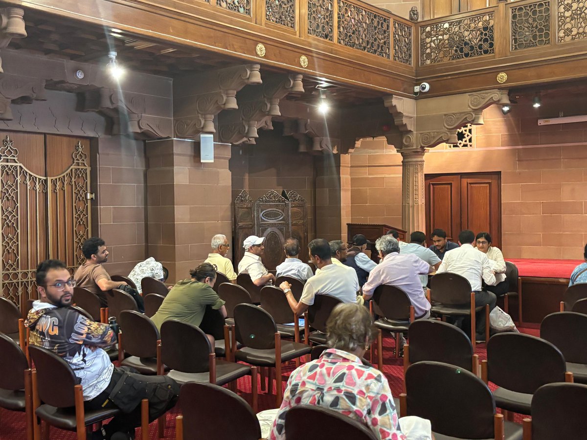 HCI_London's tweet photo. A day of meaningful engagement at the Consular Services Open House at India House!
From addressing consular queries to delivering services closer to the community, Team @HCI_London remains committed to responsive, citizen-first service.
#OpenHouse #ConsularServices #Diaspora #IndianDiaspora #IndiansintheUK #Passport #OCI #Visa #DiasporaEngagement #IndiaUK #IndiaUKPartnership #IndiaUKRelations 

@MEAIndia @IndianDiplomacy @Kumaran49604795 
@getkart @mygovindia @CPVIndia @SecretaryCPVOIA 
@PIB_India @MIB_India @airnewsalerts @DDNewslive @diaspora_india @mygovindia @prasarbharati @PMOIndia @DrSJaishankar