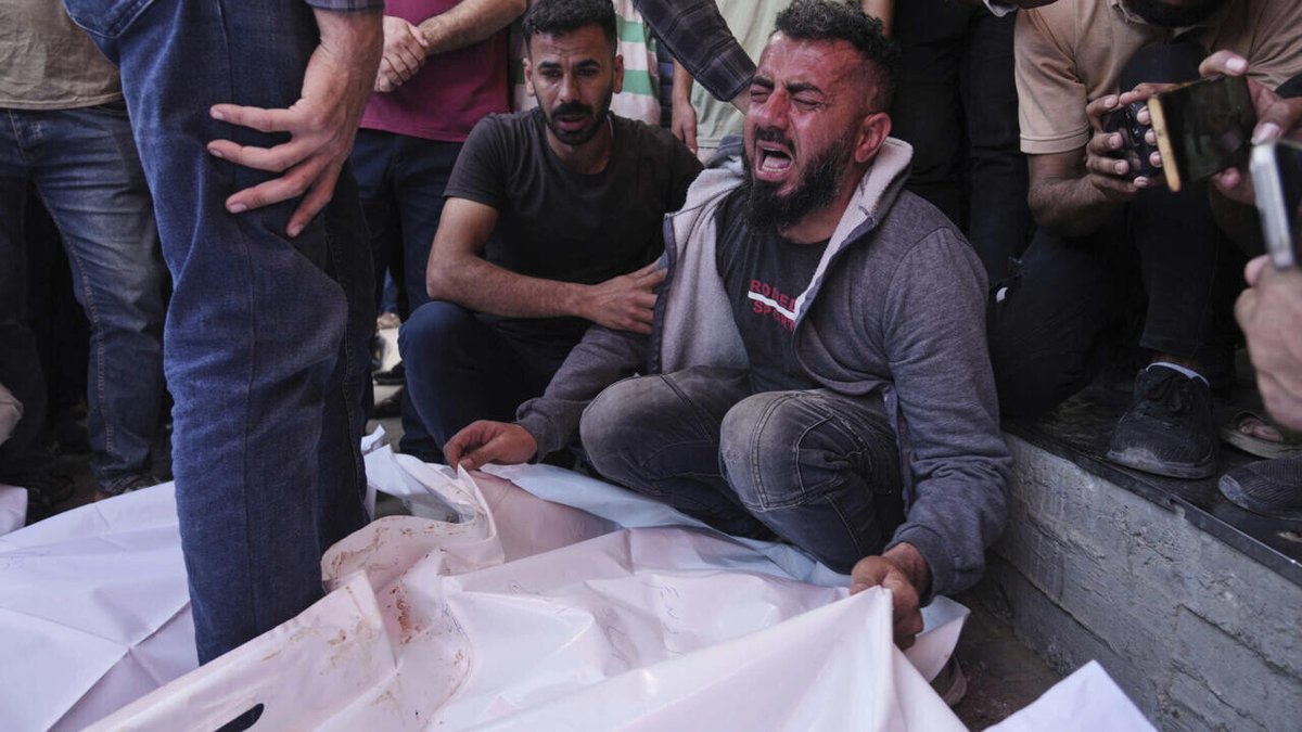 RFI's tweet photo. Bande de Gaza: Israël cible «délibérément» des enfants, affirme une commission de l'ONU
➡️ https://t.co/7jRiJGjGVy https://t.co/htgGbIgm5b