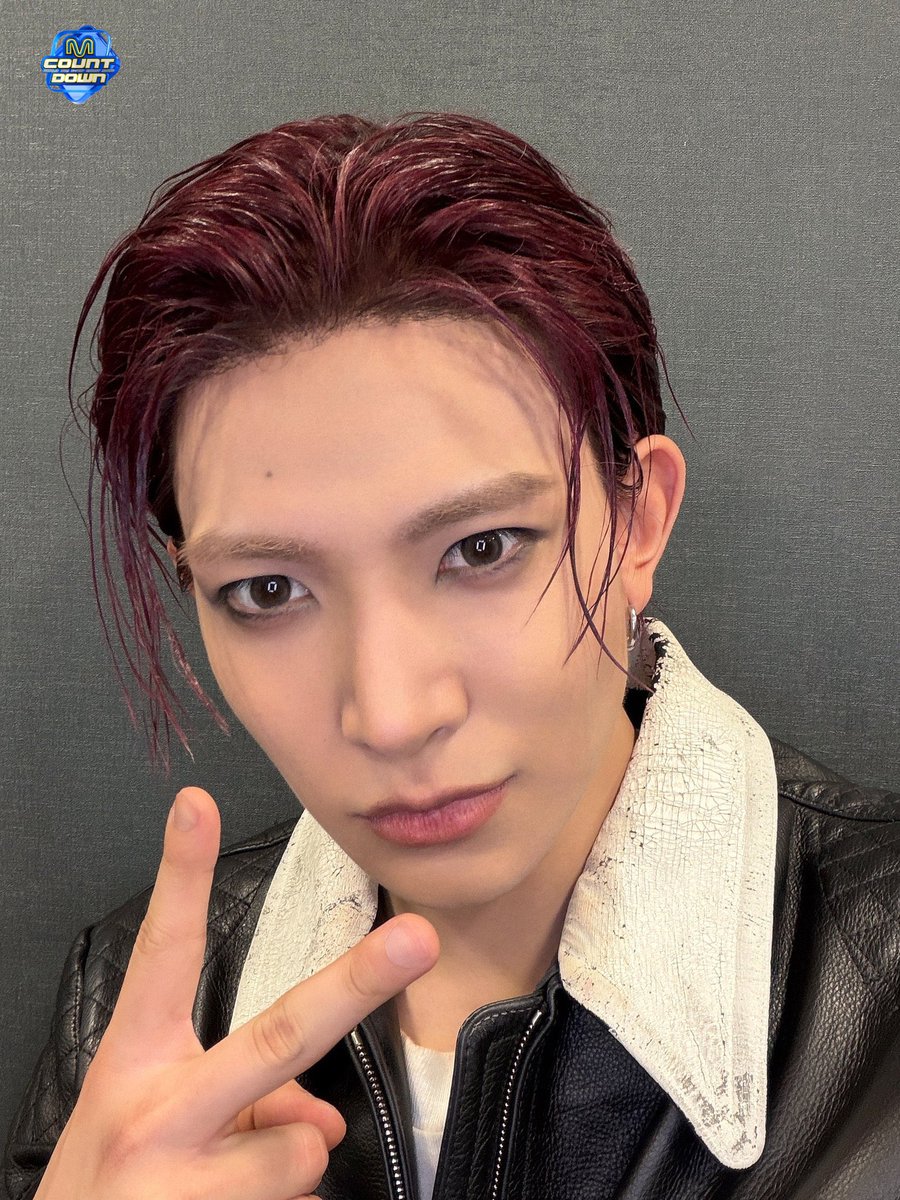 yaevxn's tweet photo. ALL FOR EVAN !! SO EXCITED FOR HIS MCOUNTDOWN PERFORMANCE

HURSDAY RIDE WITH EVAN
#EVAN #에반 #MCountdownWithEVAN
@h_evva_n @evan_officialJP https://t.co/xoBd0PCesa