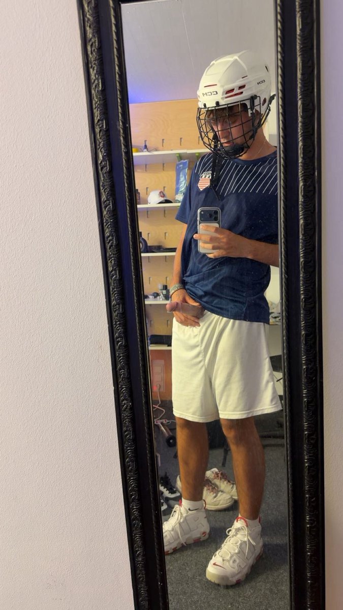 bladelukee's tweet photo. Chudai 💦 https://t.co/wajD0I5YtL
