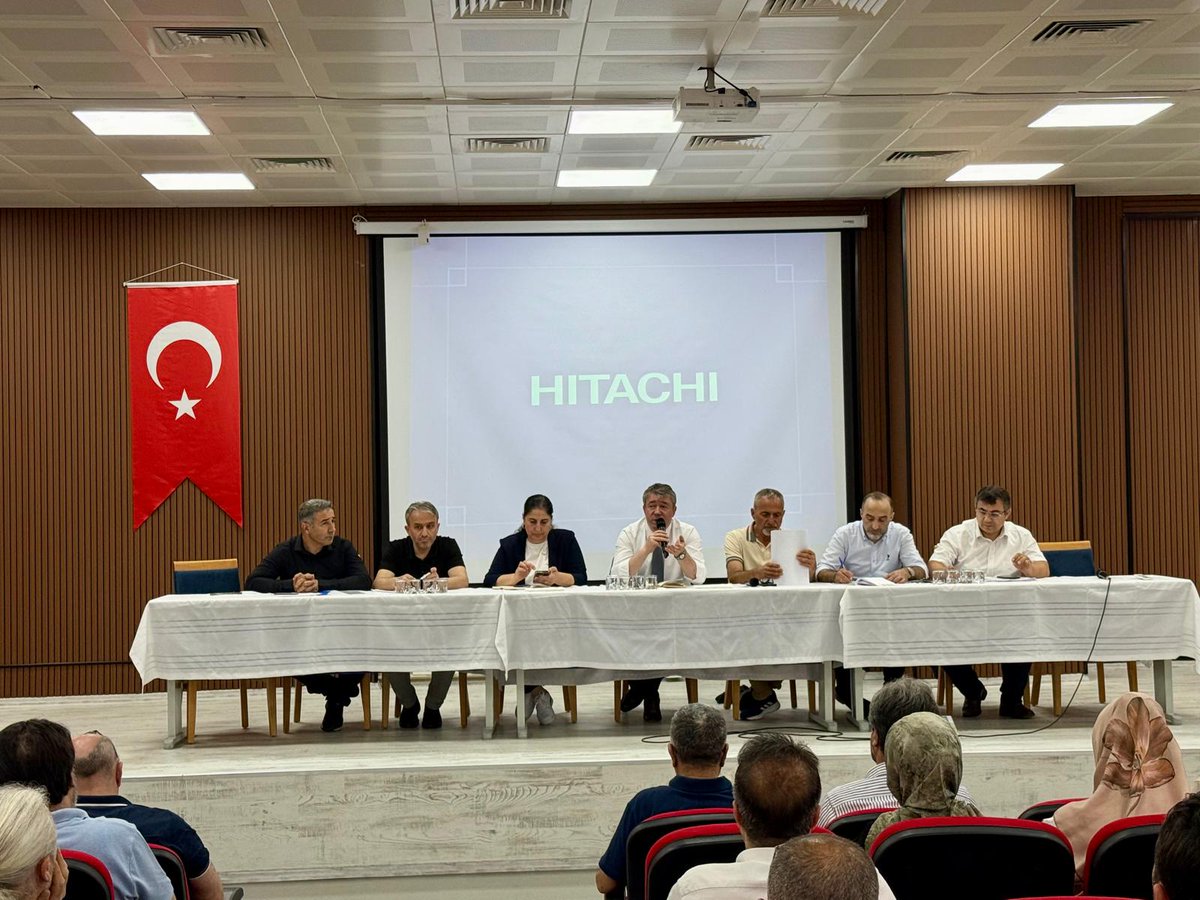 sultangazimem1's tweet photo. 2025-2026 Eğitim-Öğretim Yılı Sene Sonu Okul ve Kurum Müdürleri Toplantısı, Recep Tayyip Erdoğan KAİHL de, İlçe Müdürümüz Necati Tekbaş başkanlığında; şube müdürleri ile okul ve kurum müdürlerinin katılımıyla gerçekleşti.
@tcmeb 
@istanbulilmem @MucahitYentur
@necatitekbas https://t.co/OgdD9sDa1z
