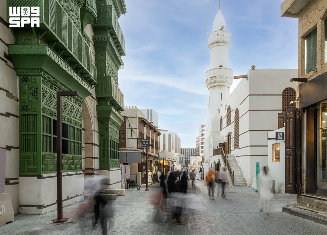 AlMnatiq's tweet photo. 12 عامًا على إدراج #جدة_التاريخية في قائمة التراث العالمي لـ"#اليونسكو"، لتواصل ترسيخ مكانتها بوصفها وجهة ثقافية وسياحية نابضة بالحياة، وشاهدًا على إرث حضاري عريق.  #التراث_العالمي https://t.co/LwjT1fikdL