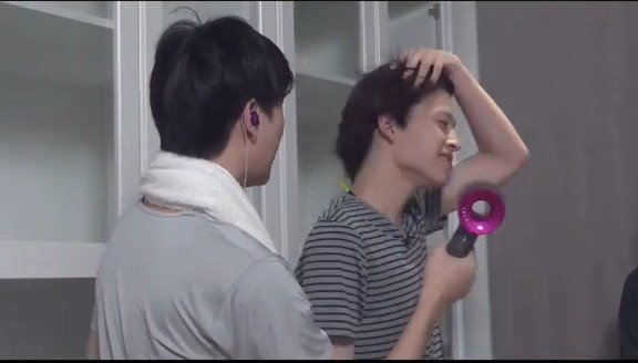noompangpond's tweet photo. ก็ใช้ชีวิตแบบนี้กันมาตั้งนานแล้วด้วยซ้ำ 👀🤭
PEACH AND ME TRAILER

#PeachAndMeSeries https://t.co/mekvoRyAPU