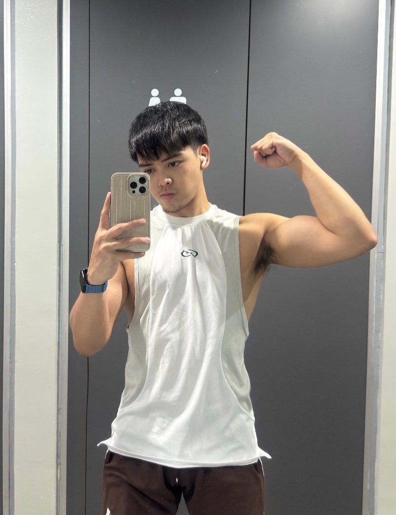 adc8285's tweet photo. 💪🏻 https://t.co/2Evt8cC4dq