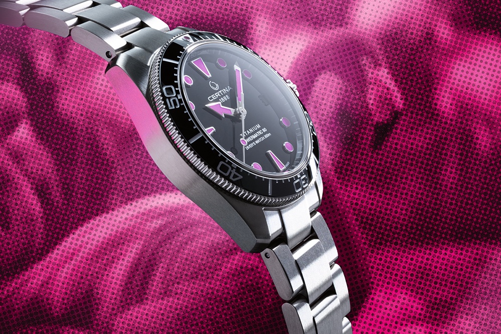 RelojesyEstilo's tweet photo. @Certina @Certinawatches El reloj llega en tres versiones con detalles de color: gris/turquesa, azul/naranja y negro/rosa.

¿Su precio? 1.095 €.

La pregunta es: ¿estamos ante uno de los relojes de buceo suizos más equilibrados del verano? https://t.co/qhsTObP4Pd