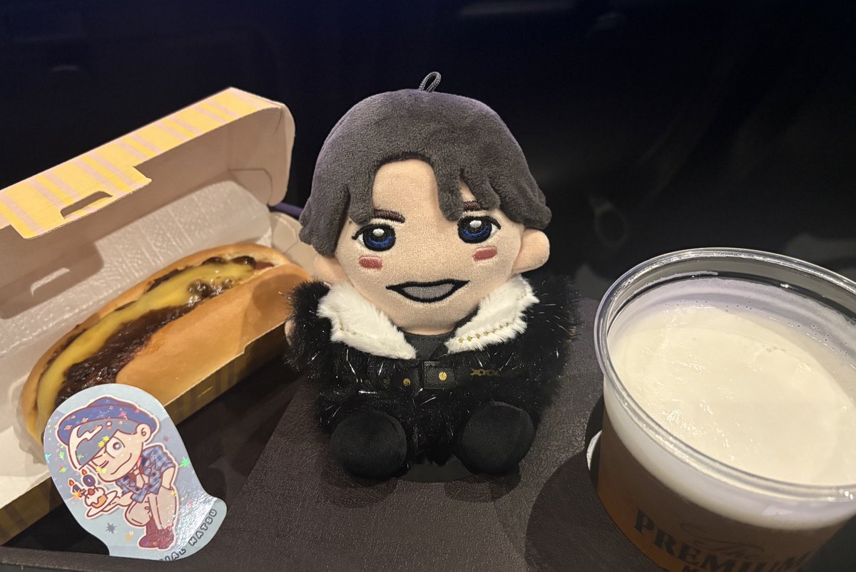 azuljm74's tweet photo. しごおわおそ松🎬
こじまくんアーカイブ残してくださいお願いします🙇🏻‍♀️ https://t.co/HFLwfJlm6b