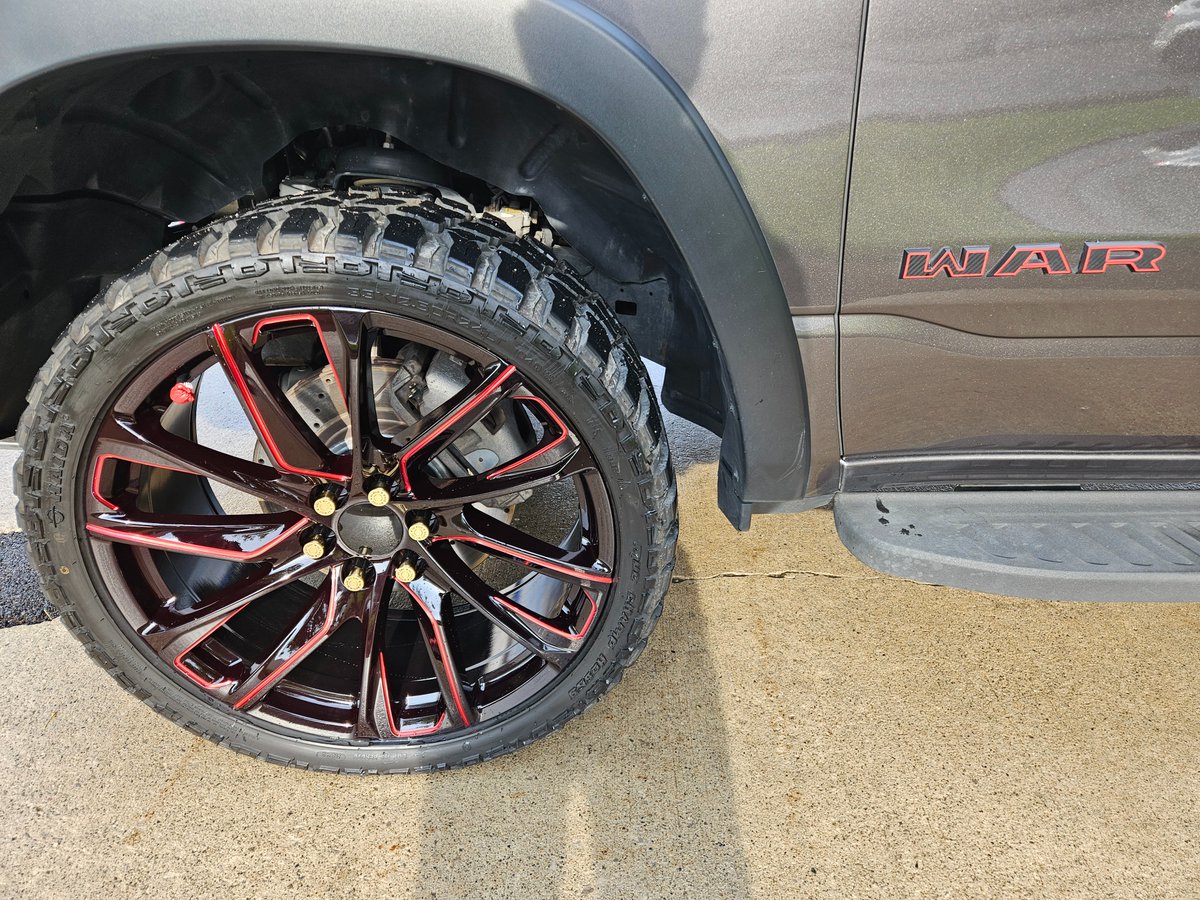 bonoss_wall's tweet photo. 2020 RAM 1500 Rebel upgraded with BONOSS Active Cooling Wheel Spacers.
๐ 25.4mm Front & Rear
โ Wider truck stance
โ Flush fender fitment
โ Improved stability
โ Forged aluminum strength
BONOSS โ built for real truck performance. ๐
#BONOSS #RAM1500 #RamRebel #WheelSpacers https://t.co/E4CQOpo3RH