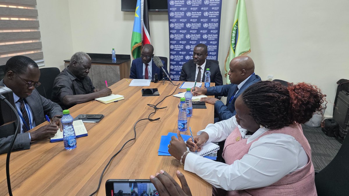 WHOSouthSudan's tweet photo. Today, @WHOSouthSudan and the National Bureau of Statistics signed a Project Collaboration Agreement to strengthen research and investment in health statistics — driving targeted interventions for better health outcomes. 📈🤝🩺📊🇸🇸

#HealthData #HealthStatistics https://t.co/rHlRKkCqKQ