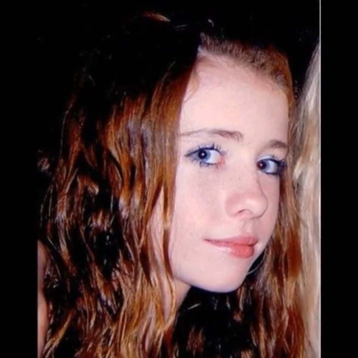 FreyjaBakke's tweet photo. This post is dedicated to everyone who has shared the posts for Amy keeping hope alive for anyone who is new Amy Fitzpatrick went missing in Spain in 2008 I built this page for one person only for amy to help her out yes the page has reached millions of people all over the world and will continue to do so until Amy is found she was only 15 when she went missing and had her whole life ahead of her thanks for reading and all the wonderful comments there are a lot of people out there with good hearts and I know if you were a government minister you would pull out all the strings to help Amy until that day comes I will keep on sharing hope for Amy 💚💚💚
For Amy