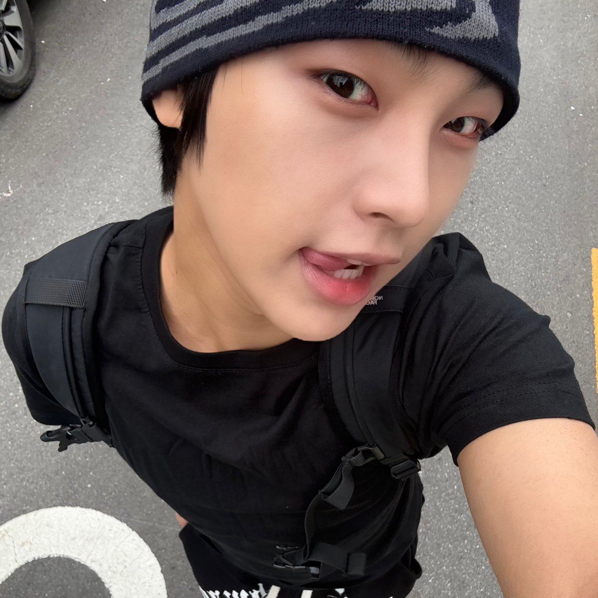 nchiveofficial's tweet photo. [#엔]

오늘의 나! 

세이브 오늘도 행복한 하루 보내셨나요!!
저는 오늘도 세이브 덕분에 행복 가득 하루를 보냈습니다!! 💗 사랑해여💗

#NCV #NCHIVE #엔카이브 
#N https://t.co/wxb7biFTjz