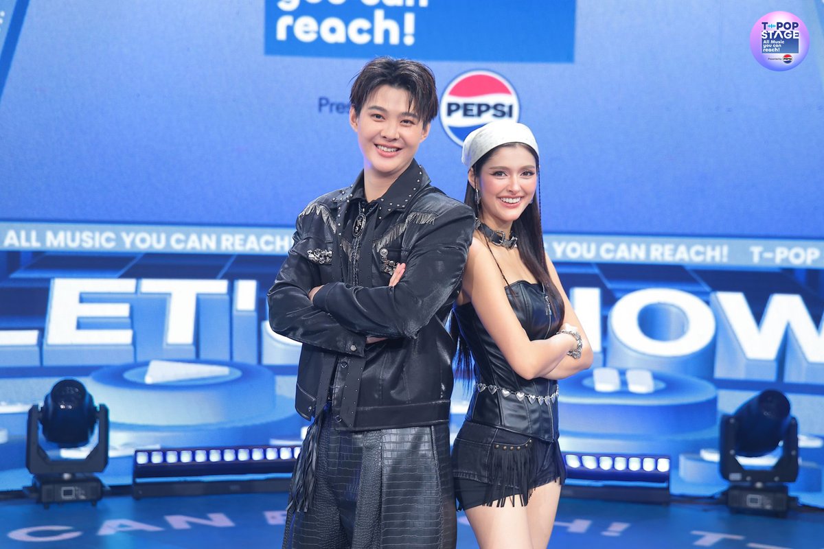StageTpop's tweet photo. คืนนี้ห้ามพลาด! 💙 พบกับ 2 คู่หู MC สุดปัง
#Saint_sup & #JustmineJMNK ที่จะมาสร้างสีสันบนเวที!

📍 @Saint_sup  & @mali_justmine  (@jmnkofficial )

ติดตามชมได้ในรายการ T-POP Stage presented by PEPSI 🤟
All Music you can reach!

#TpopStagepresentedbyPEPSIweek25 / 2026
#TpopStagepresentedbyPEPSI
🔵 วันพฤหัสบดีที่ 25 มิ.ย. 69 เวลา 21.45 น.
#TPOP #WorkPoint23 #WorkPoint
#JMNK #JustmineNika