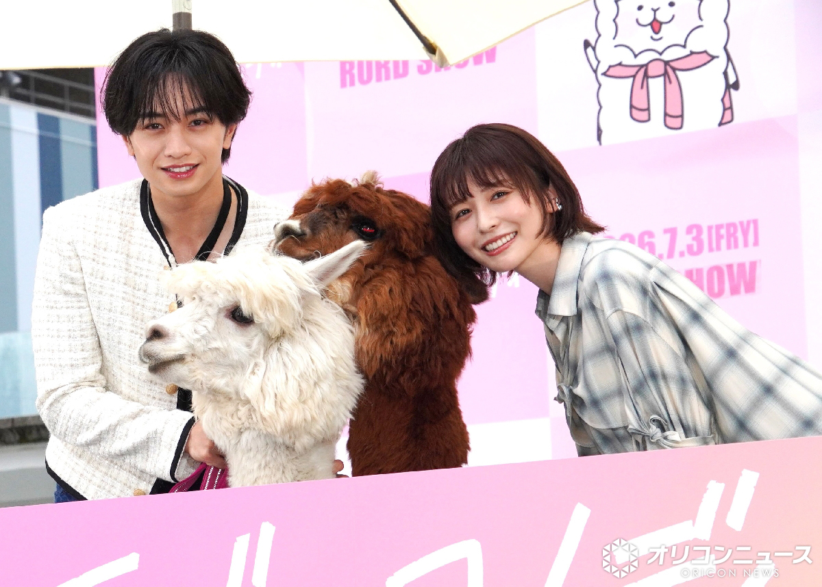 oricon's tweet photo. 中島健人、主演作品を見てほしい人は
「後輩のジュニアみんな」 
⠀
芸能界描く作品を通し、仕事観伝える
「視覚的な社会経験になるんじゃないのかな」
https://t.co/VxcTNtvrbe
⠀
映画『ラブ≠コメディ』公開直前イベント
⠀
#映画ラブノットコメディ https://t.co/XzJouhOhf7