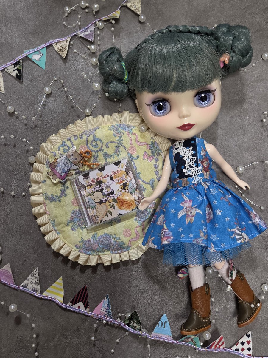 misato78's tweet photo. 先日、ミニチュアCDを可愛く仕上げました🥰ベイグッズもあるとかほんと？？😂 https://t.co/au8EIZXBBl